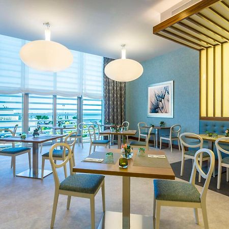 Hilton Garden Inn Tanger City Center Bagian luar foto