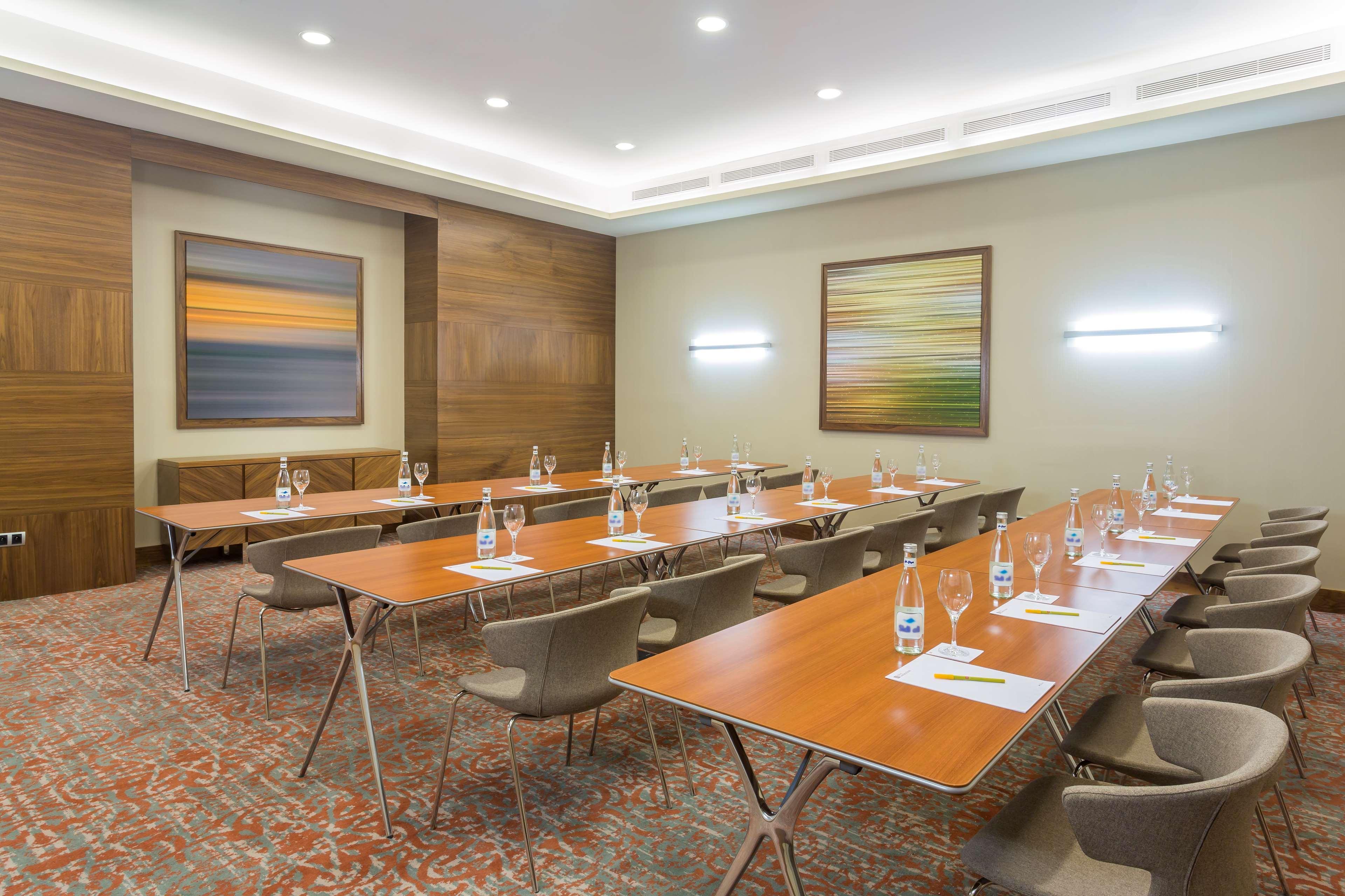 Hilton Garden Inn Tanger City Center Bagian luar foto