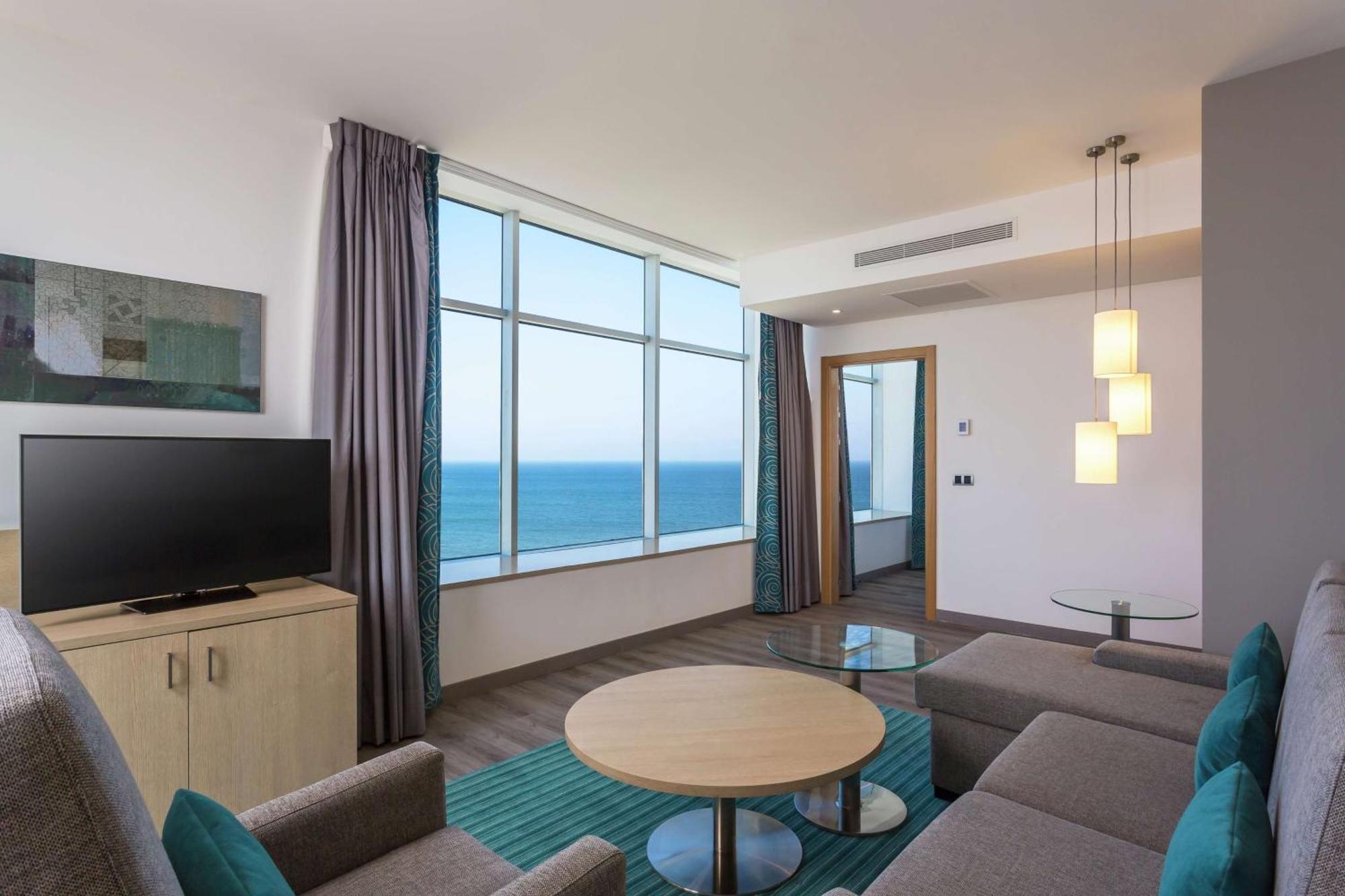 Hilton Garden Inn Tanger City Center Bagian luar foto
