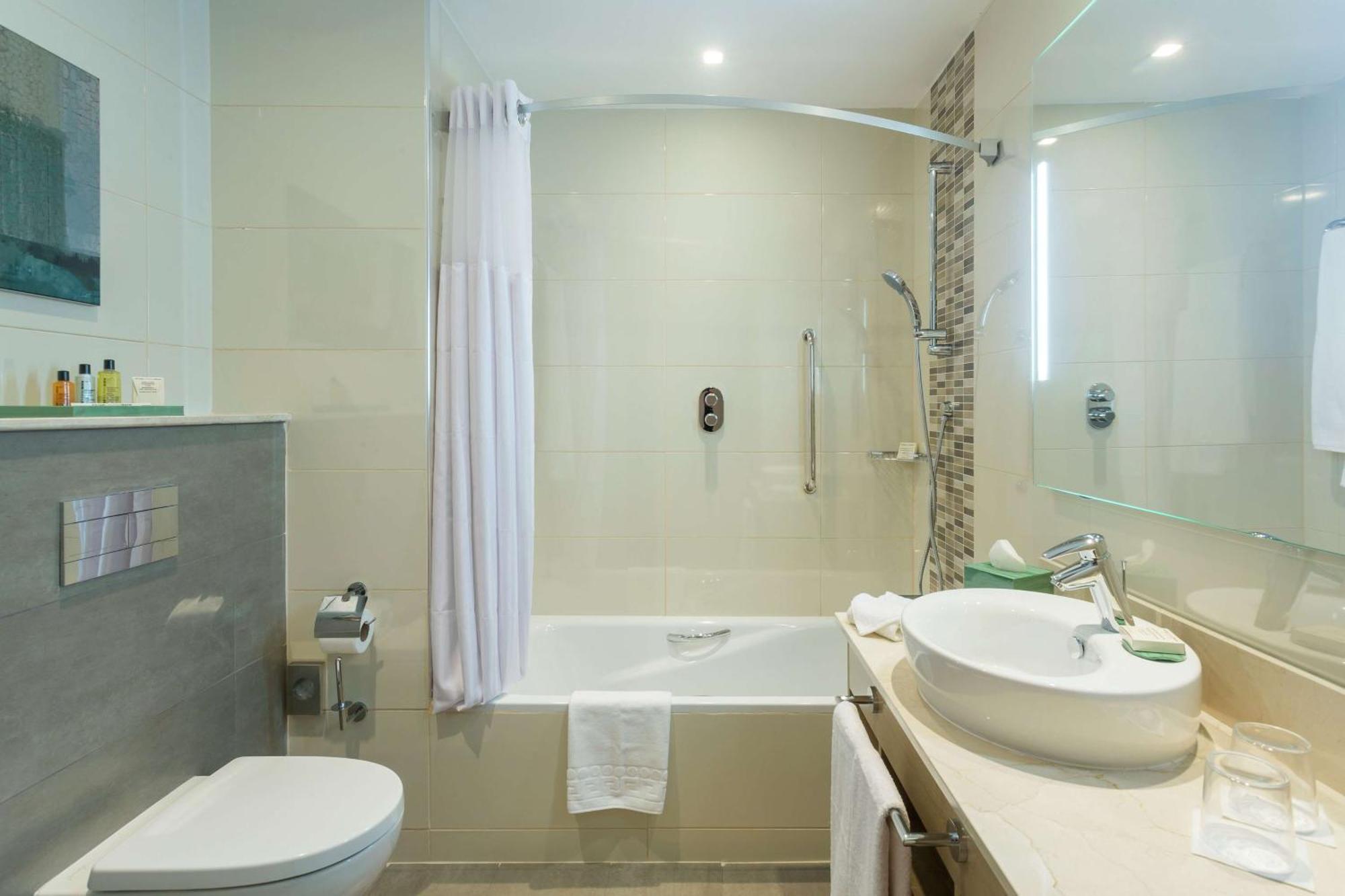 Hilton Garden Inn Tanger City Center Bagian luar foto