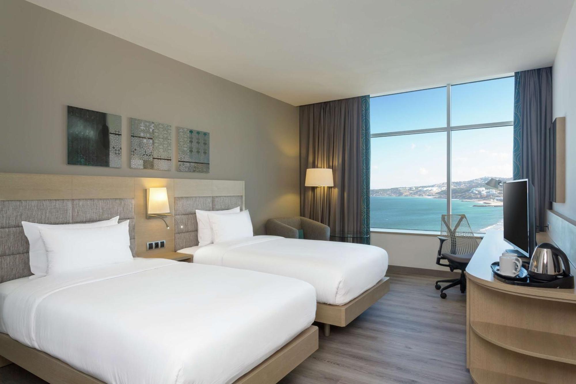 Hilton Garden Inn Tanger City Center Bagian luar foto
