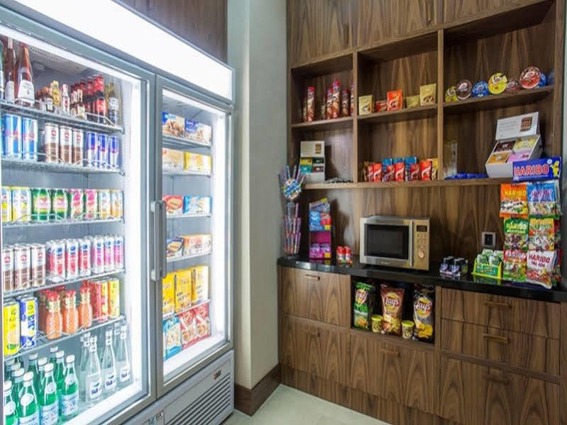 Hilton Garden Inn Tanger City Center Bagian luar foto
