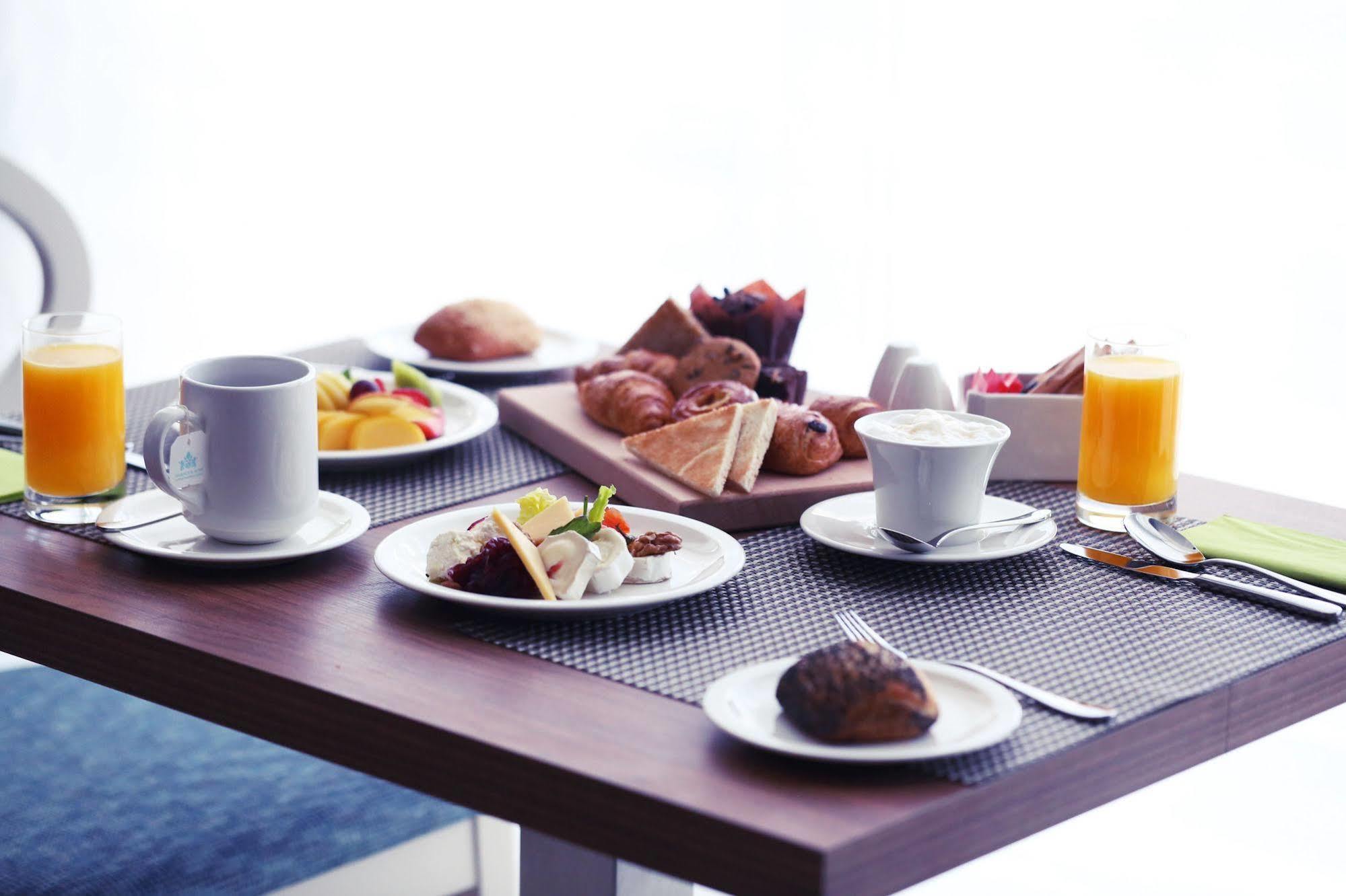 Hilton Garden Inn Tanger City Center Bagian luar foto